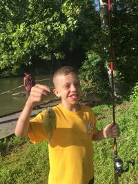 campgrimes_catchingfish01